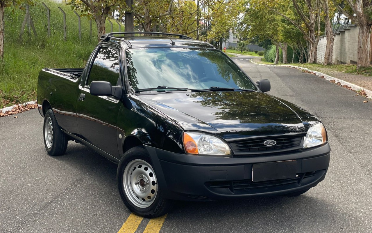 Ford Courier 1.6 L/ 1.6 Flex